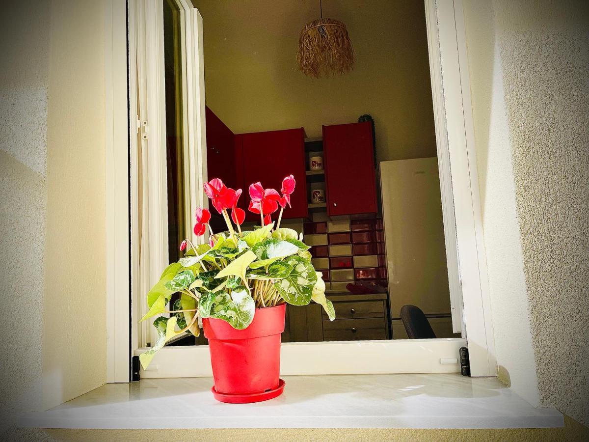 Genius Loci Apartment Кавала Екстериор снимка
